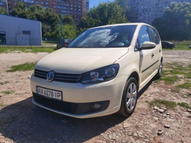 Volkswagen Touran растаможенный в Украине