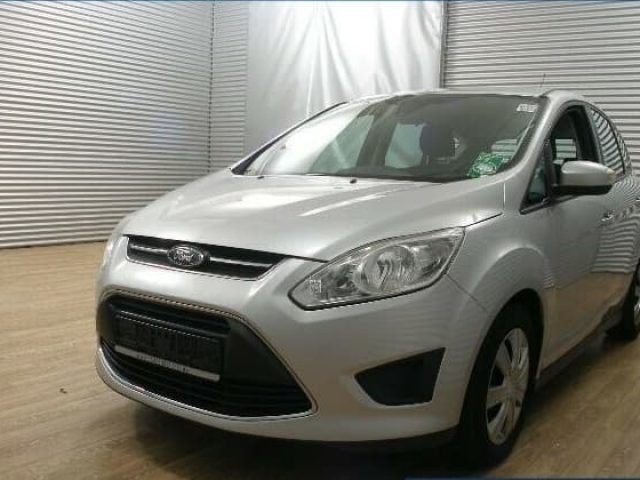 Ford C-MAX 7 местный