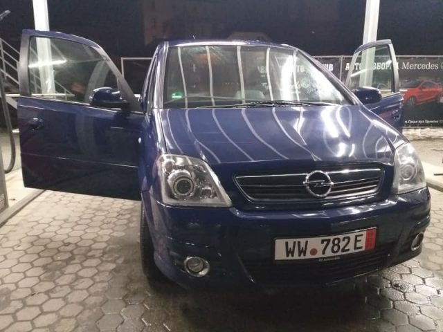 opel-meriva-9